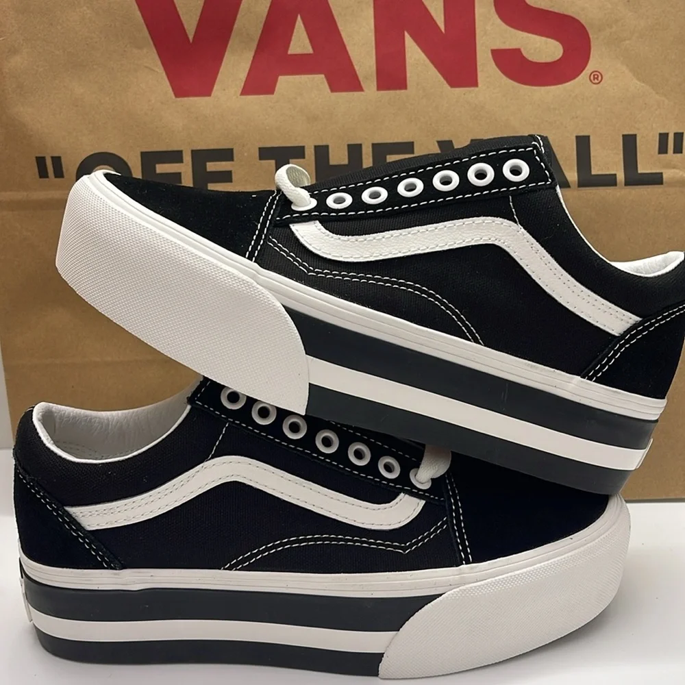 Vans Platform Sneakers Old Skool Stackform Smarten Up Black/White VN0009PZBZW